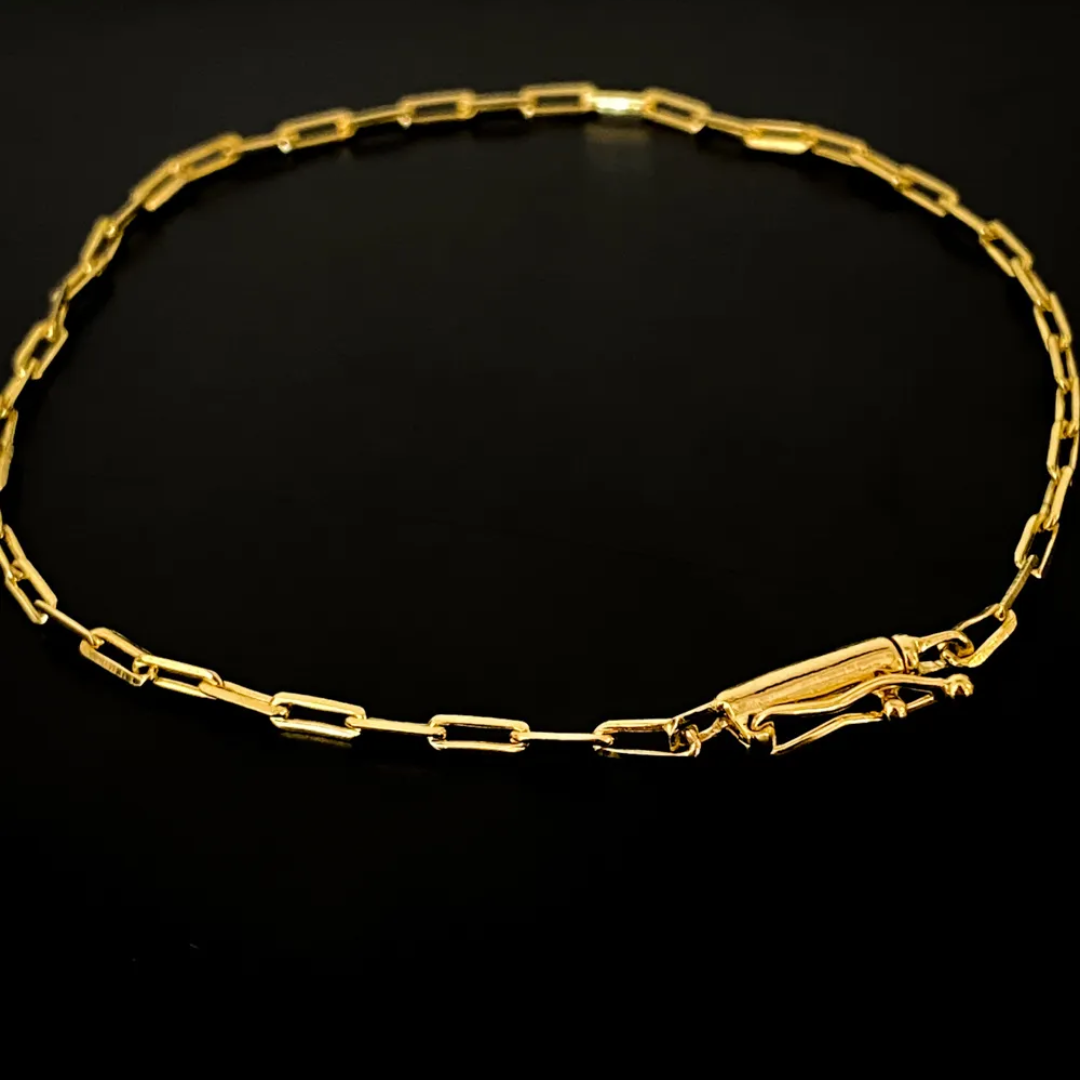 Pulseira Cadeado Alongado 2mm Fecho Bomba 2,0g Banhada A Ouro 18k